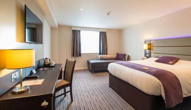 Premier Inn Melton Mowbray Exterior photo